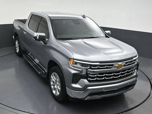 Used 2024 Chevrolet Silverado 1500 LTZ RWD image 22