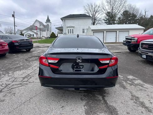 Used 2018 Honda Accord LX image 7