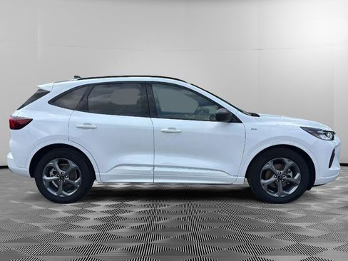 Used 2023 Ford Escape ST-Line w/ Tech Pack #1 FWD image 6