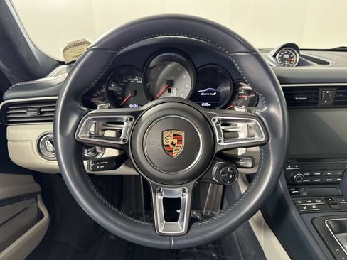 Certified 2017 Porsche 911 Carrera S RWD image 33