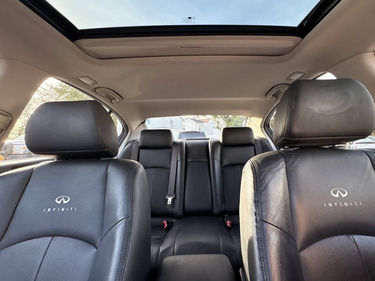 Used 2011 INFINITI G25 x w/ Moonroof Pkg AWD/4WD image 21