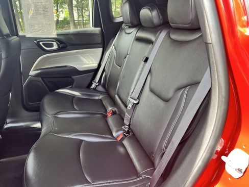 Certified 2025 Jeep Compass Limited AWD/4WD image 15