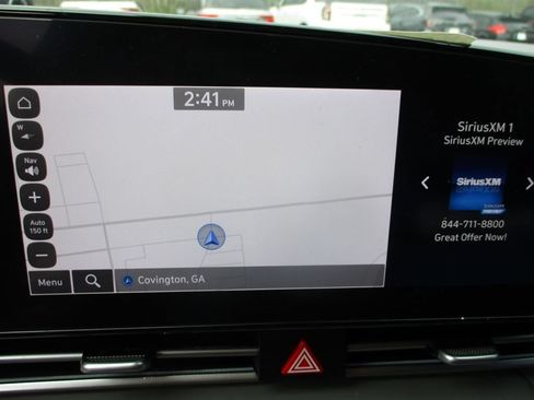 Used 2024 Hyundai Elantra SEL FWD image 12