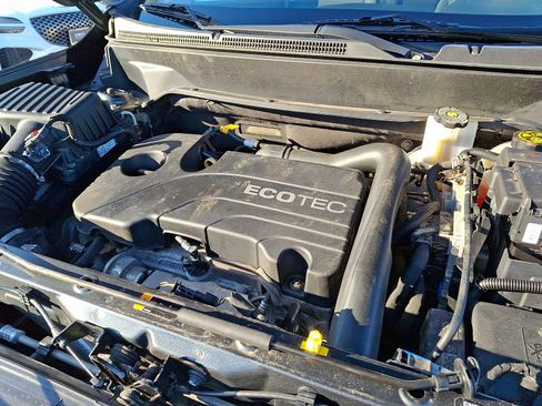 Used 2020 GMC Terrain SLE image 29