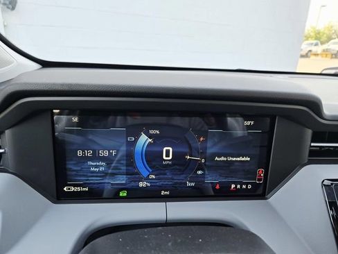 New 2027 Chevrolet Bolt RS w/ Technology Package FWD image 17