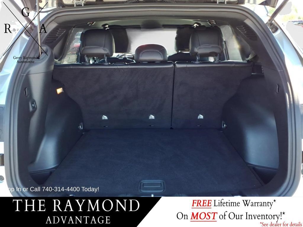 Used 2026 Jeep Compass Trailhawk AWD/4WD image 13