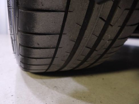 Used 2025 BMW M5 w/ Carbon Package image 39