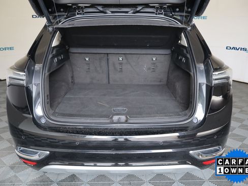 Used 2023 Buick Envision Avenir AWD/4WD image 9