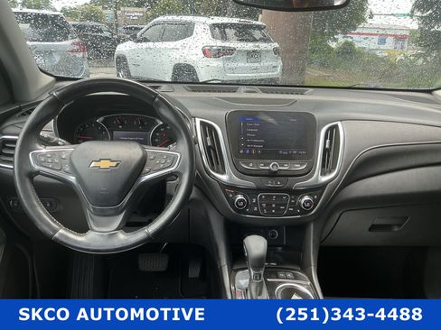 Used 2022 Chevrolet Equinox Premier FWD image 15