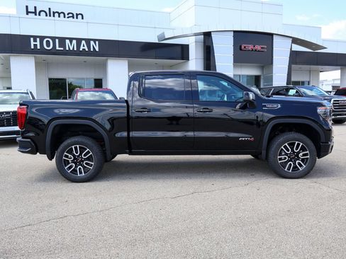 New 2026 GMC Sierra 1500 AT4 w/ AT4 Premium Package AWD/4WD image 2