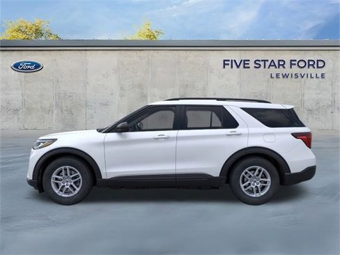New 2026 Ford Explorer Active w/ Active Comfort Package image 5