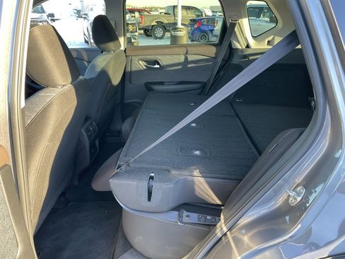 Used 2023 Nissan Rogue SV image 53