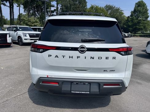 New 2026 Nissan Pathfinder SL AWD/4WD image 6