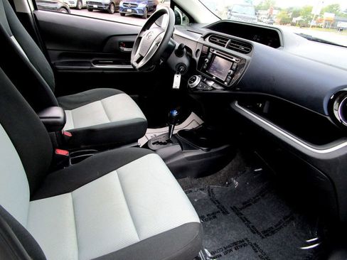 Used 2015 Toyota Prius C Two image 13