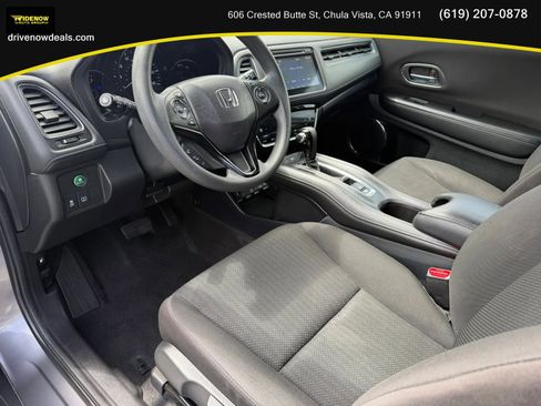 Used 2016 Honda HR-V EX image 10