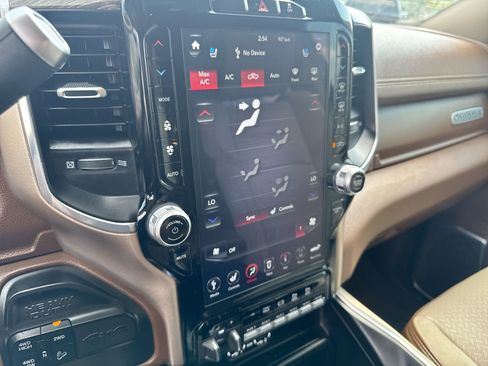 Used 2021 RAM 2500 Laramie image 22