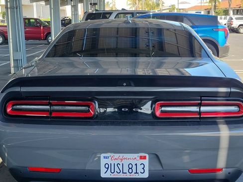 Used 2019 Dodge Challenger SRT Hellcat w/ Laguna Leather Package RWD image 24
