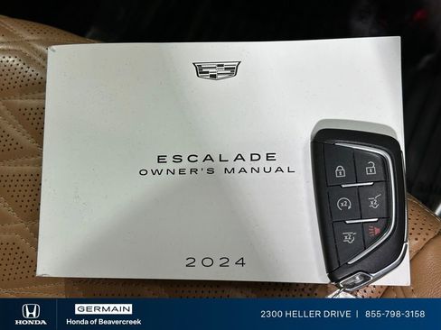 Used 2024 Cadillac Escalade Sport w/ LPO, ONYX Package image 32