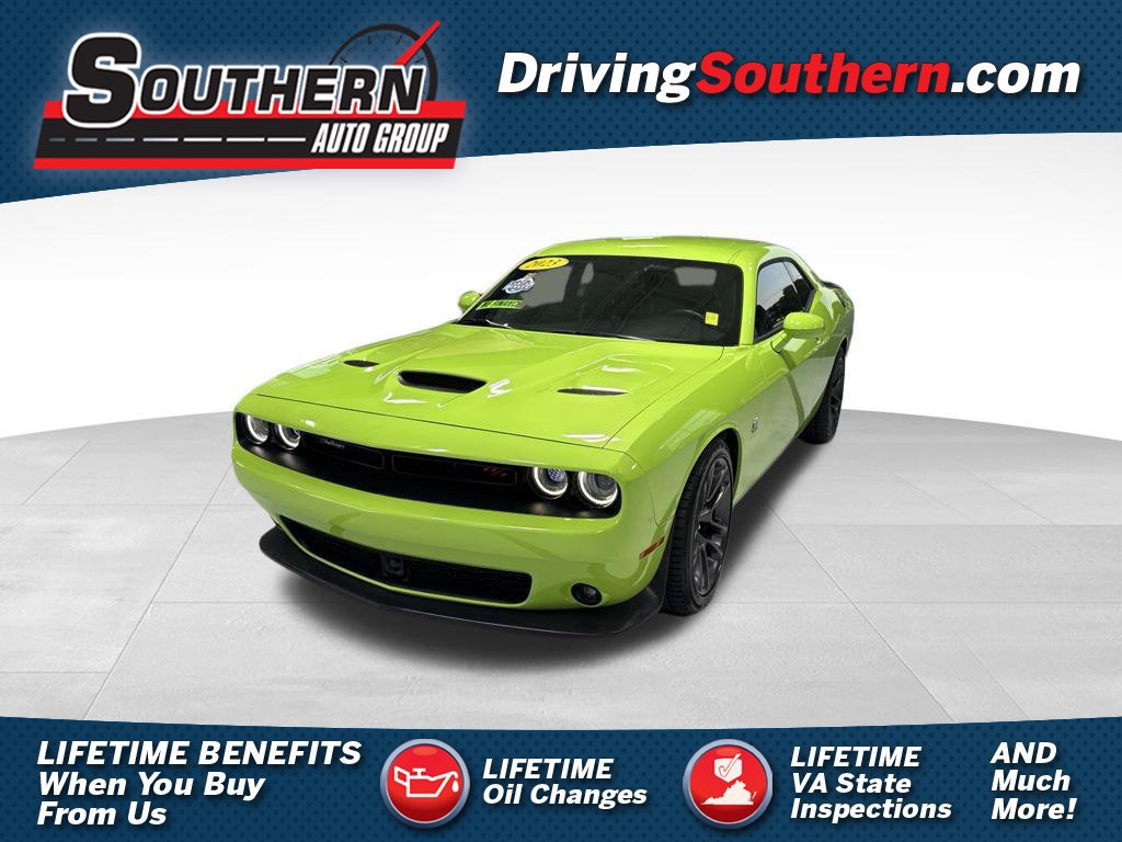 Used 2023 Dodge Challenger R/T Scat Pack w/ Plus Package RWD 360° Tour