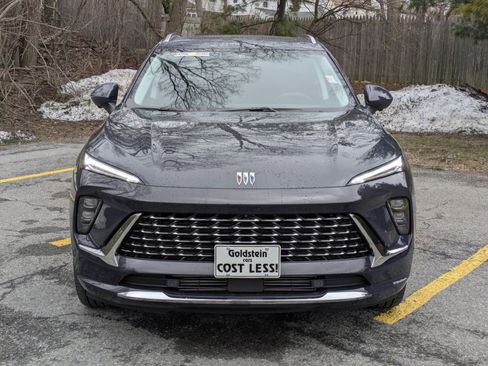 New 2026 Buick Envision Avenir image 2