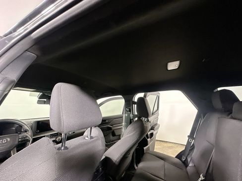 Used 2025 Toyota 4Runner SR5 RWD image 15