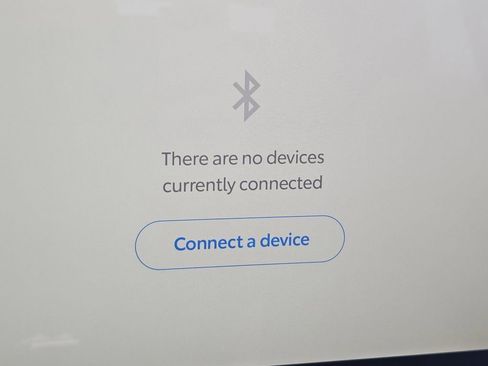 Used 2025 Toyota Tundra Limited w/ TRD Off-Road Package image 12