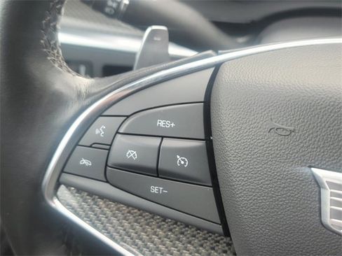 Used 2022 Cadillac XT5 Sportv image 33