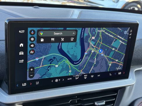 Used 2025 Ford Explorer ST-Line w/ Premium Package image 4