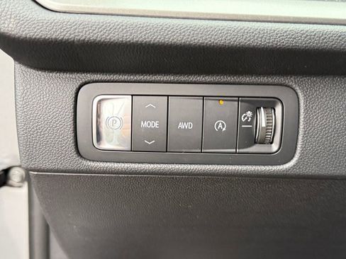 New 2026 Chevrolet Traverse LT AWD/4WD image 21