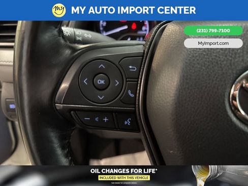 Used 2021 Toyota Camry SE image 16