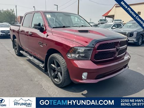 Used 2019 RAM 1500 Express w/ Wheel & Sound Group AWD/4WD image 1