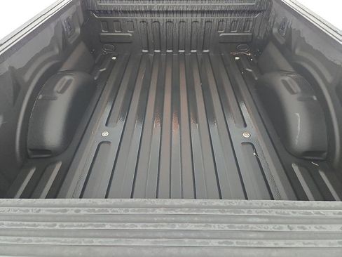 Used 2018 Ford F150 Lariat RWD image 31