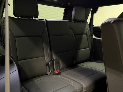 Certified 2023 GMC Yukon Denali image 33
