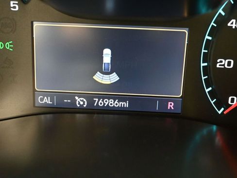 Used 2019 Chevrolet Colorado Z71 AWD/4WD image 36