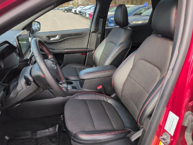 Certified 2023 Ford Escape ST-Line Select w/ Tech Pack #2 AWD/4WD image 28