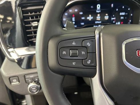 Used 2025 GMC Sierra 1500 Elevation w/ Elevation Premium Package AWD/4WD image 16