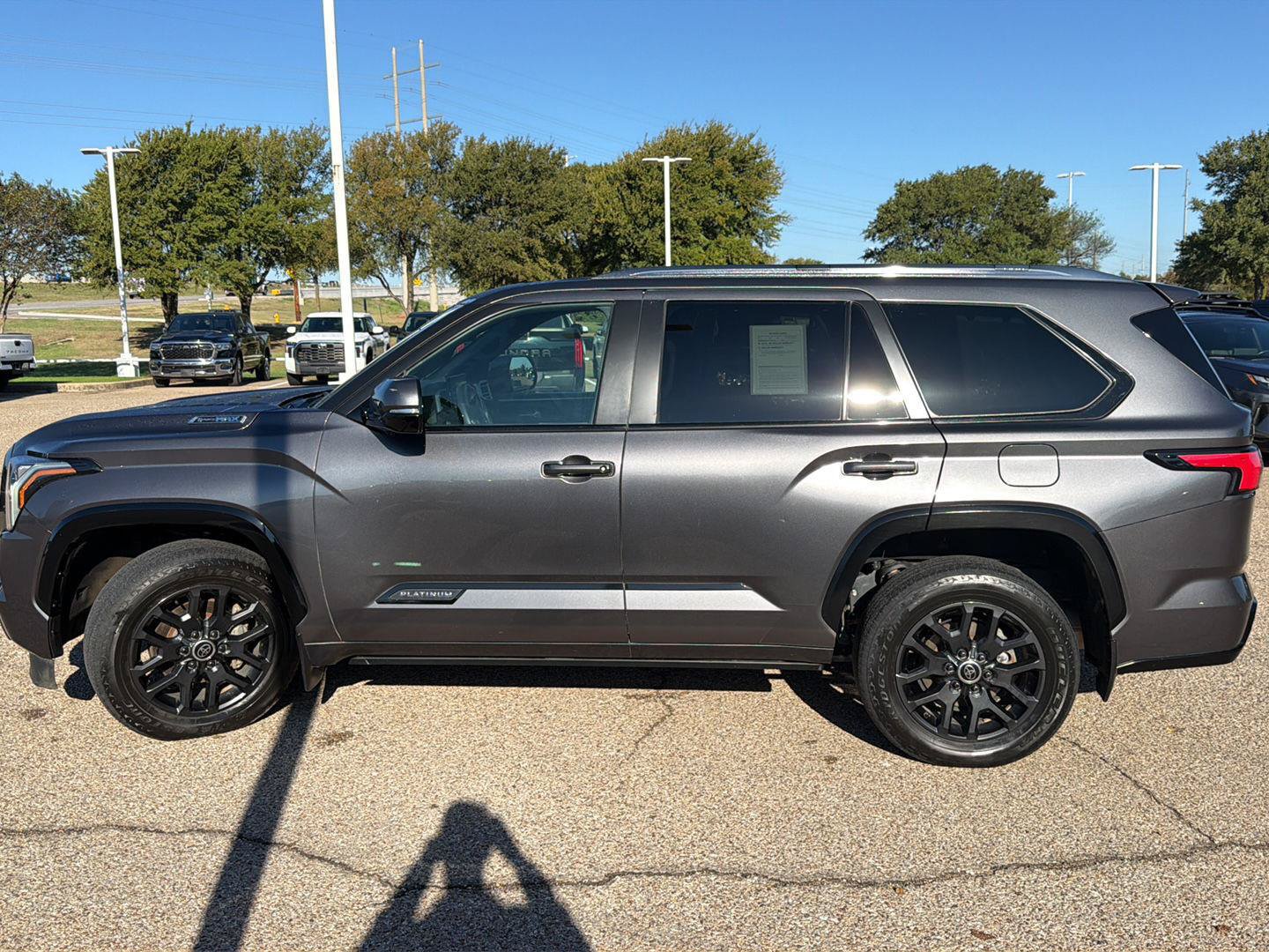 Certified 2024 Toyota Sequoia Platinum AWD/4WD image 6