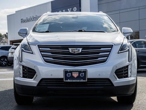 Used 2018 Cadillac XT5 Premium Luxury image 2