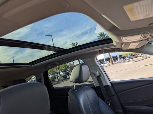 Certified 2023 Acura RDX w/ Technology Package image 11