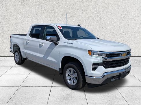 Used 2025 Chevrolet Silverado 1500 LT RWD image 1