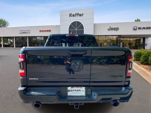 Used 2020 RAM 1500 Limited w/ Black Appearance Package AWD/4WD image 5