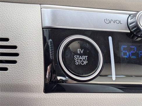 Used 2023 Hyundai Ioniq 6 SEL image 24