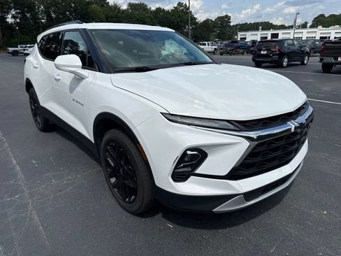 Used 2024 Chevrolet Blazer LT w/ Convenience Package FWD image 7