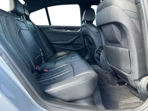 Used 2019 BMW 530i xDrive w/ Convenience Package AWD/4WD image 17