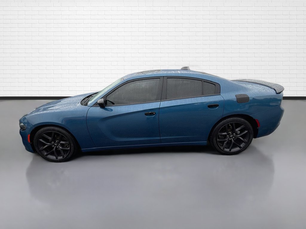 Used 2020 Dodge Charger SXT w/ Blacktop Package RWD image 6