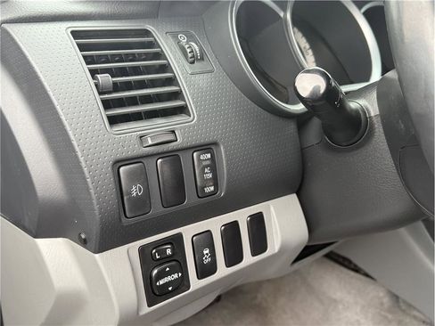 Used 2011 Toyota Tacoma PreRunner w/ TRD Sport Pkg image 39