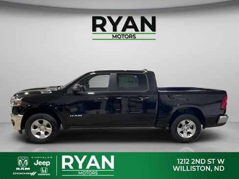 New 2026 RAM 1500 Big Horn AWD/4WD image 6