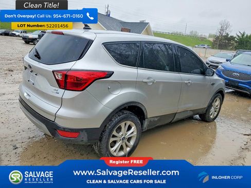 Used 2019 Ford Escape SE AWD/4WD image 4