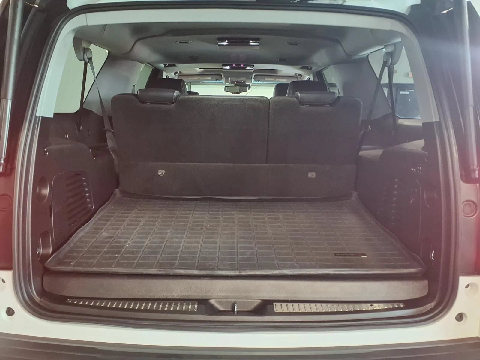 Used 2018 Chevrolet Suburban LT AWD/4WD image 7