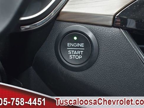 Used 2020 Ford Escape Titanium image 44
